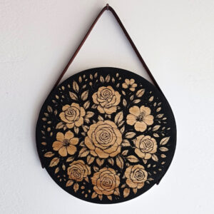 Plaquinha Decorativa Redonda em Madeira - Flores