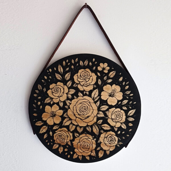 Plaquinha Decorativa Redonda em Madeira - Flores