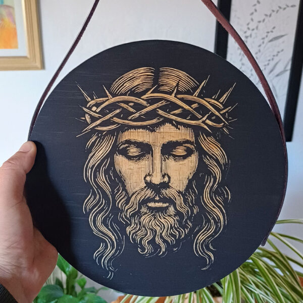 Plaquinha Decorativa Redonda em Madeira - Tema Religioso: Jesus - Imagem 2
